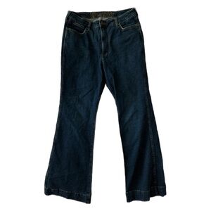 wrangler dark wash bootcut jeans with a touch of stretch